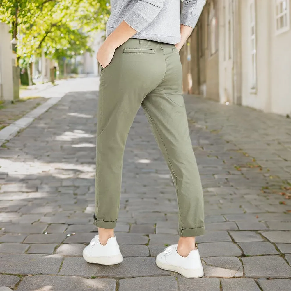 DOCKERS Women's Slim Fit Weekend Chino Pants