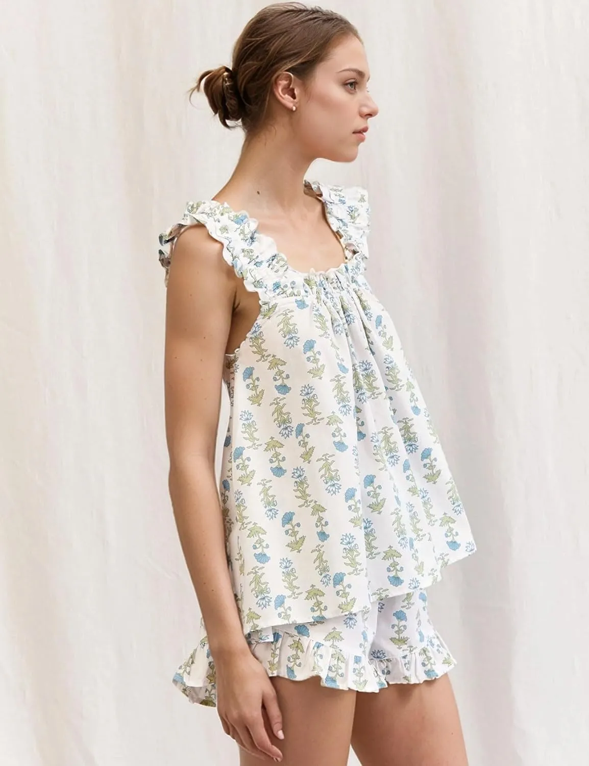 Flygo Floral Pajama Sets for Women 2 Piece Lounge Set Ruffle Cami Top and Shorts Pj Set Sleepwear