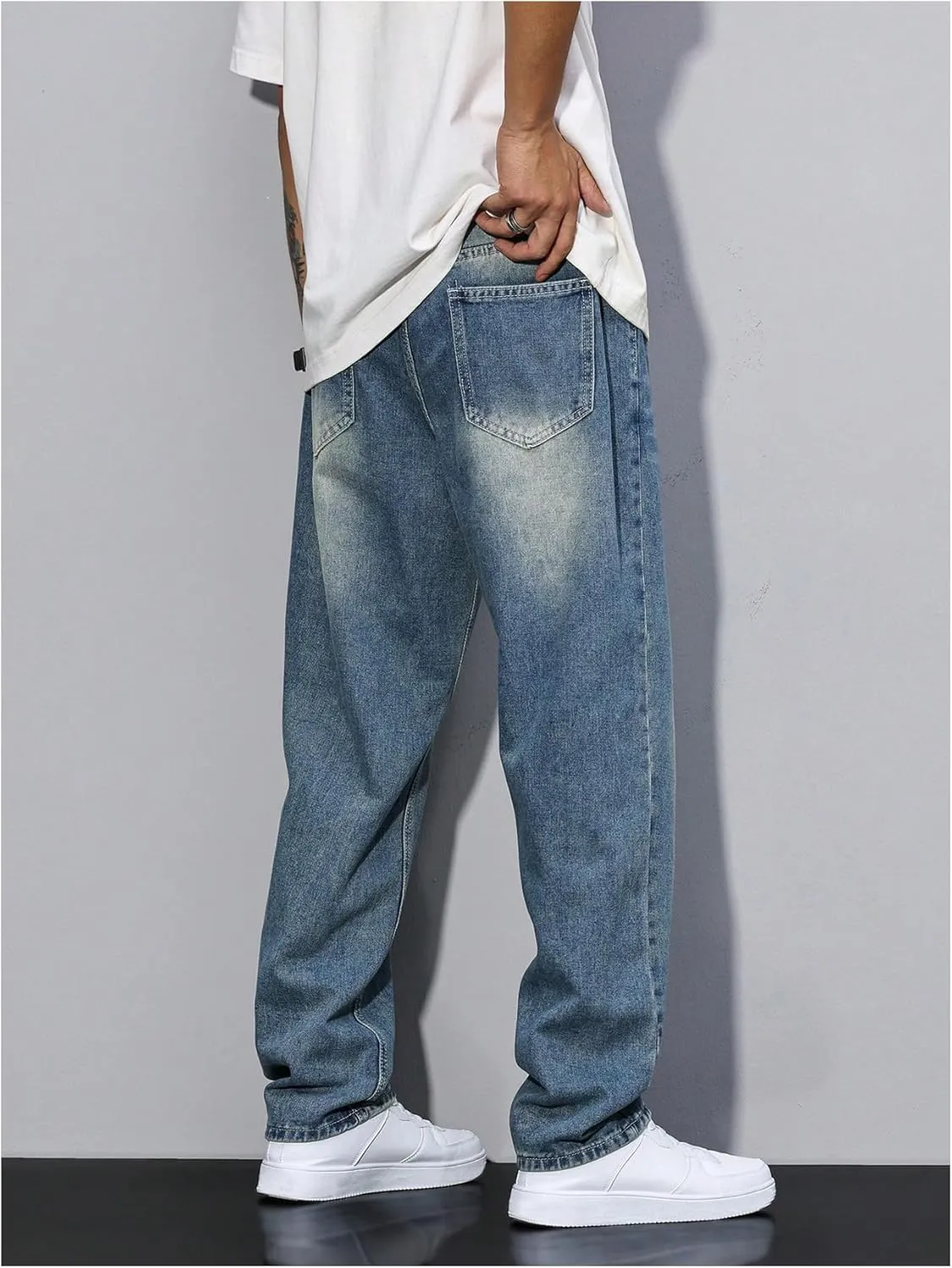 Men's High Waisted Jeans Straight Leg Denim Pants Trendy Jeans Streetwear