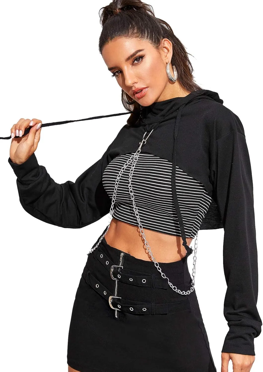 SweatyRocks Women's Solid Black Long Sleeve Pullover Crop Top Hoodie