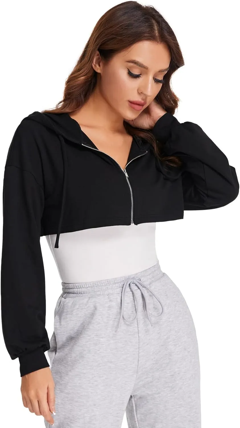 SweatyRocks Women's Solid Black Long Sleeve Pullover Crop Top Hoodie