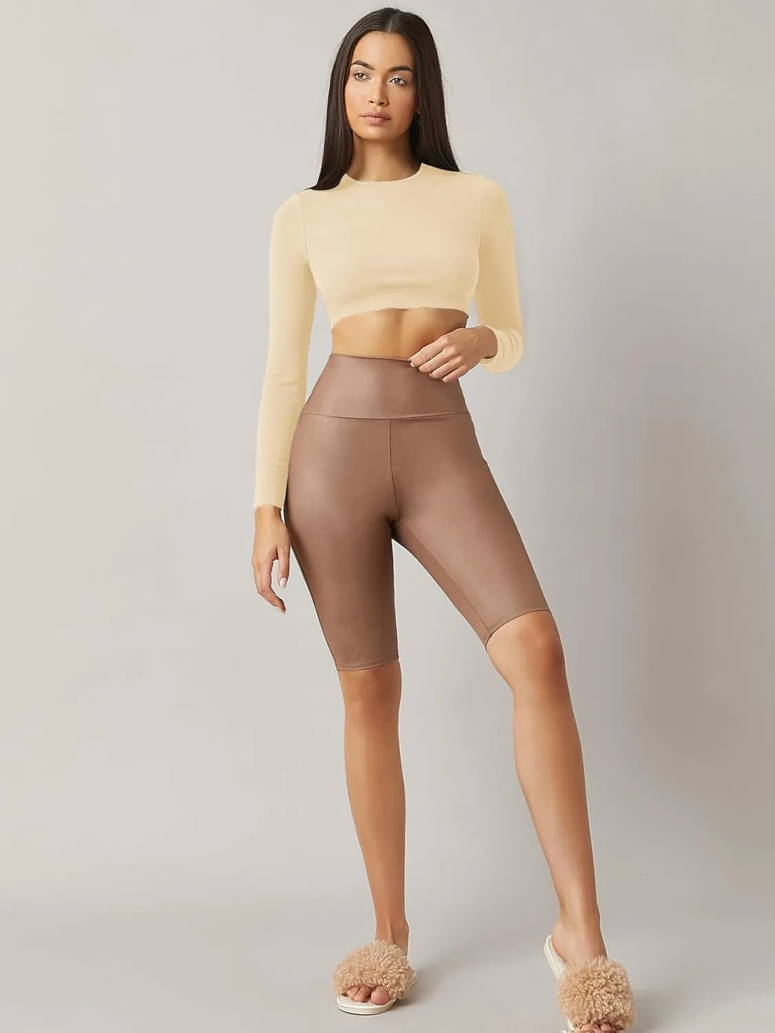 Verdusa Women's Basic Long Sleeve Crew Neck Fitted Crop Top Tee Shirt